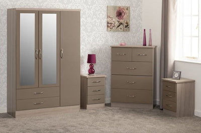 Oyster Gloss 4 Piece Bedroom Set